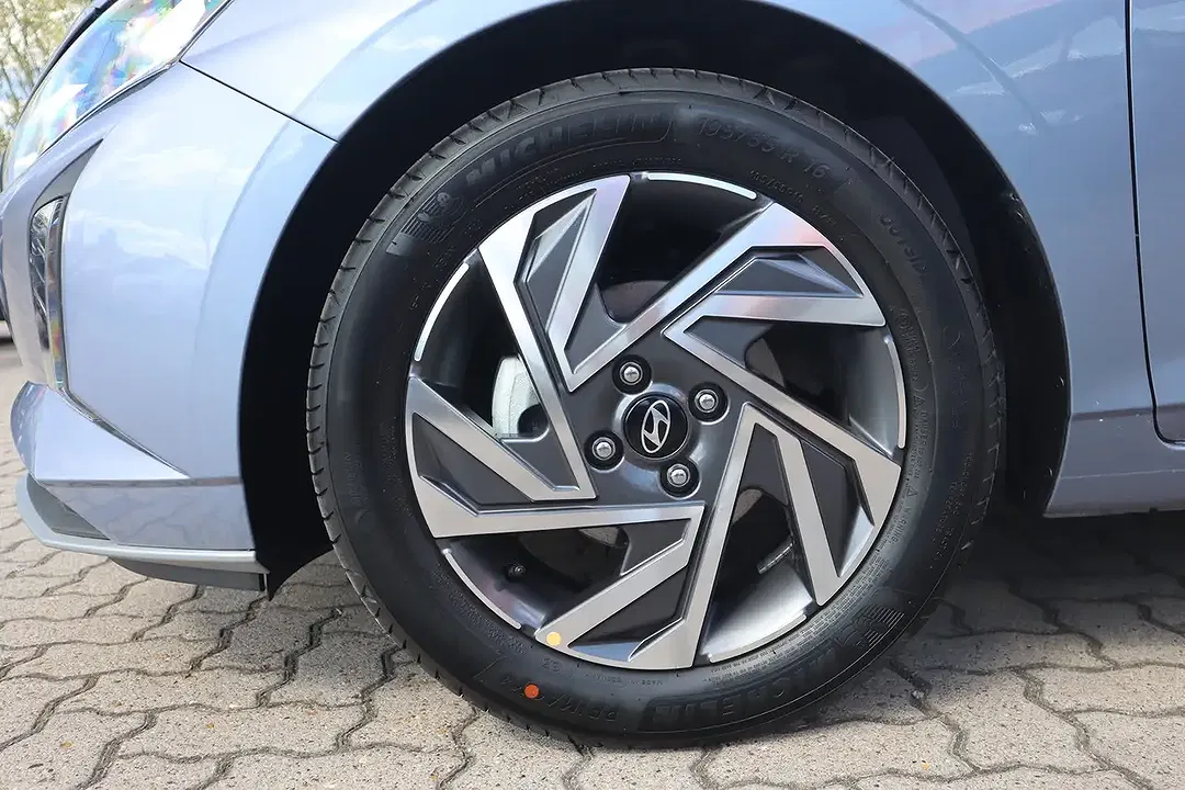 Hyundai i20 - Thumbnail 7