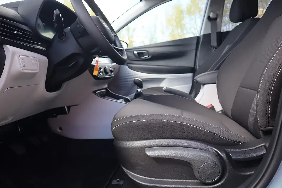 Hyundai i20 - Thumbnail 8