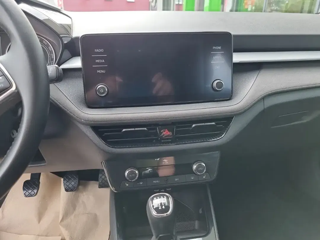 Skoda Fabia - Thumbnail 12