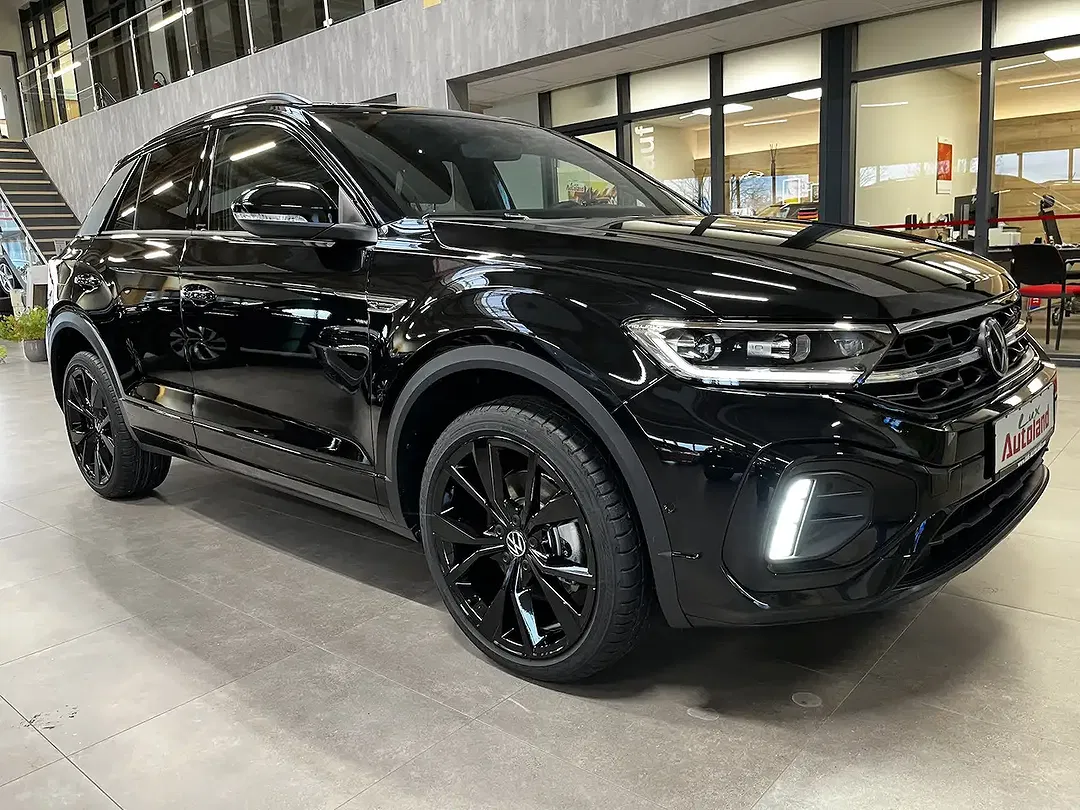 Volkswagen T-Roc - Thumbnail 3