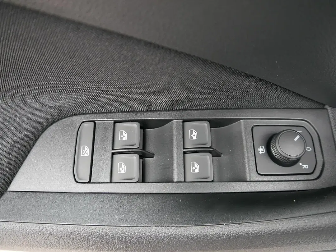 Skoda Scala - Thumbnail 10