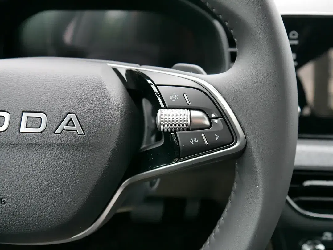 Skoda Scala - Thumbnail 14