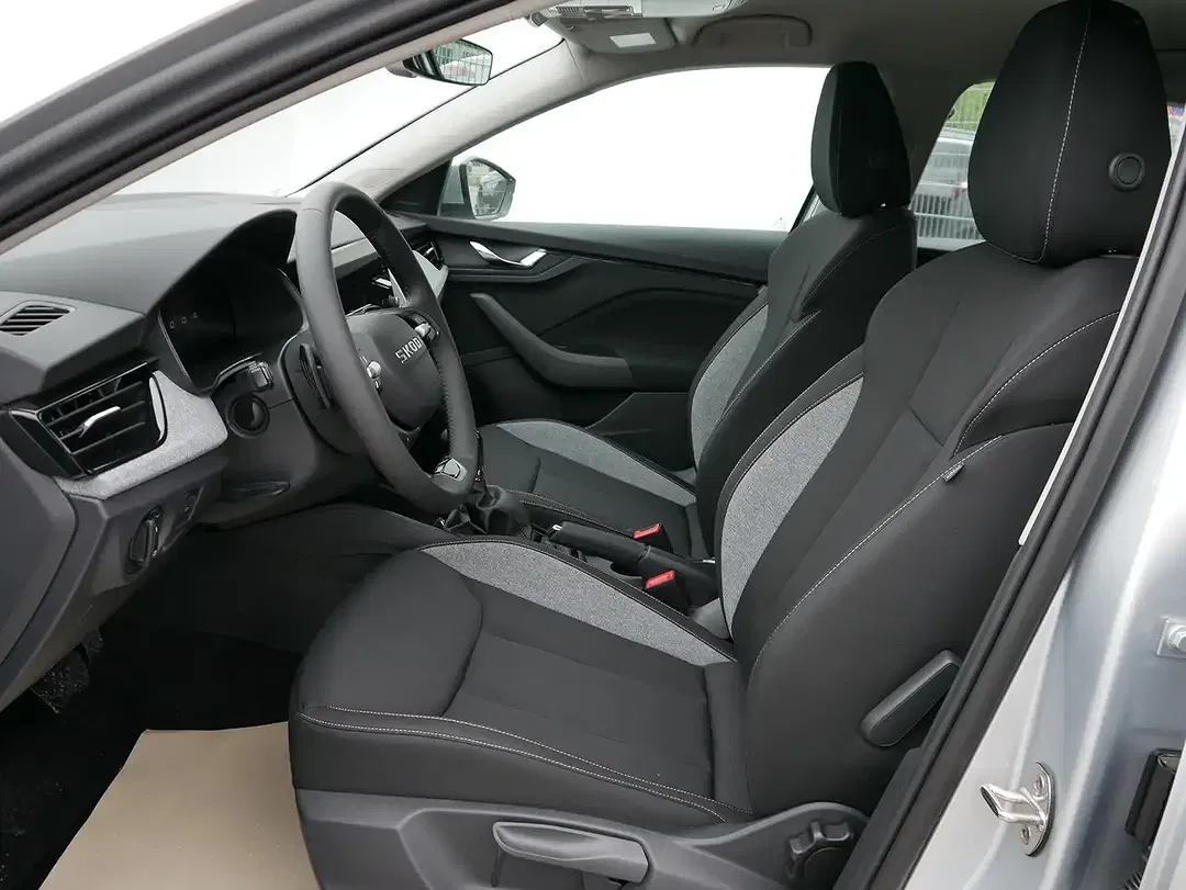 Skoda Scala - Thumbnail 9