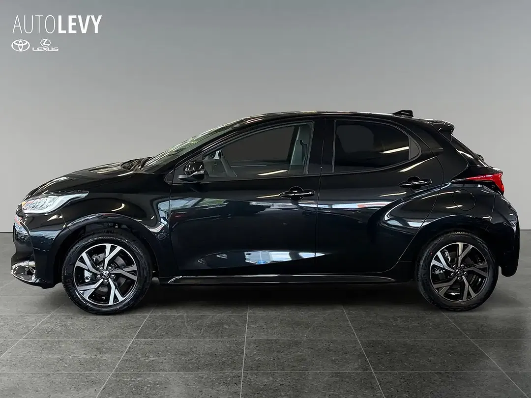 Toyota Yaris - Thumbnail 1