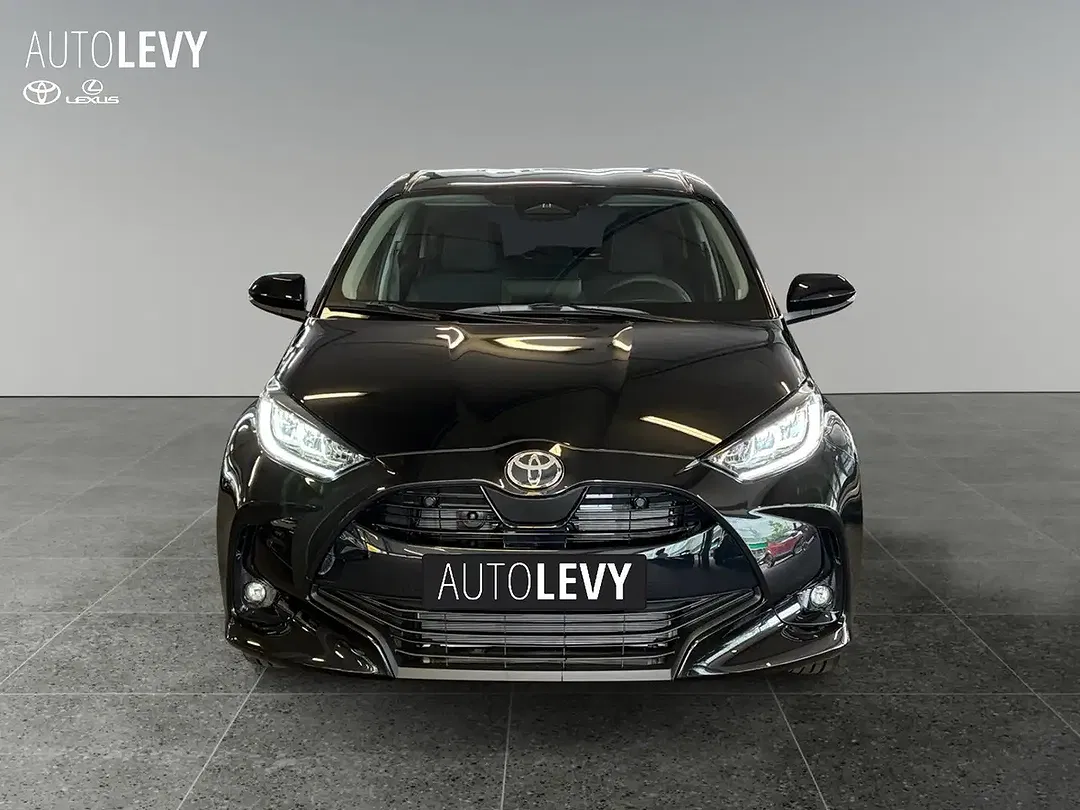 Toyota Yaris - Thumbnail 7