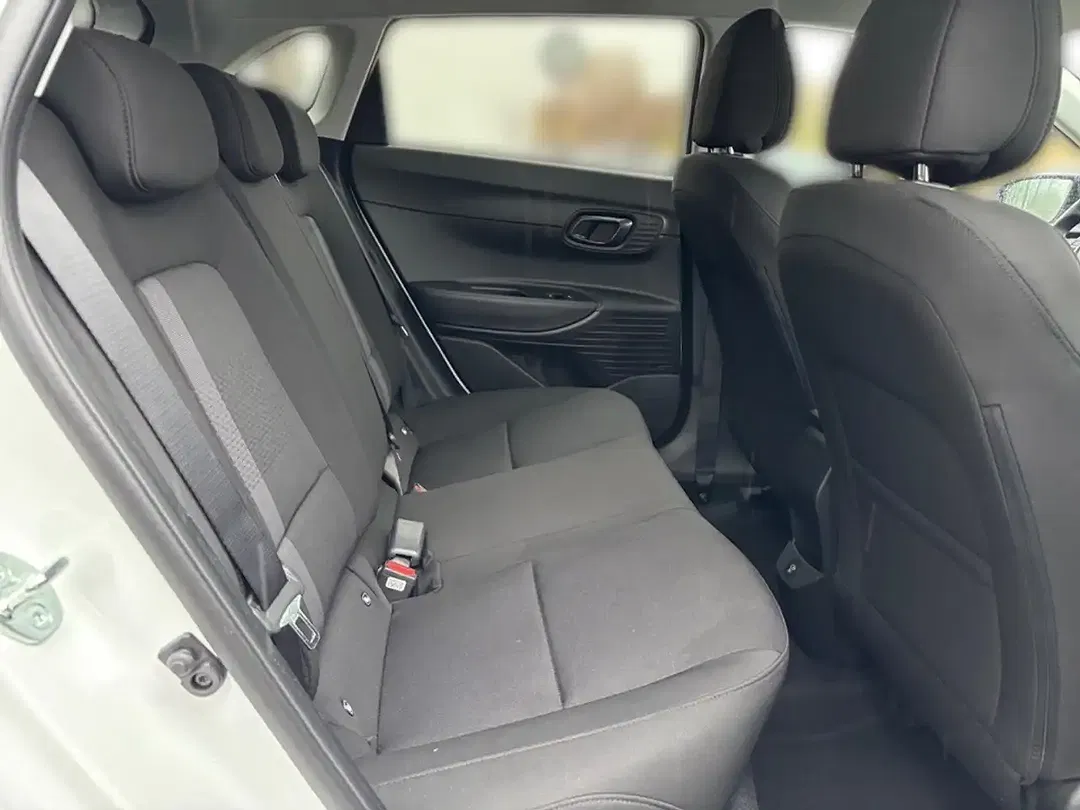 Hyundai i20 - Thumbnail 13