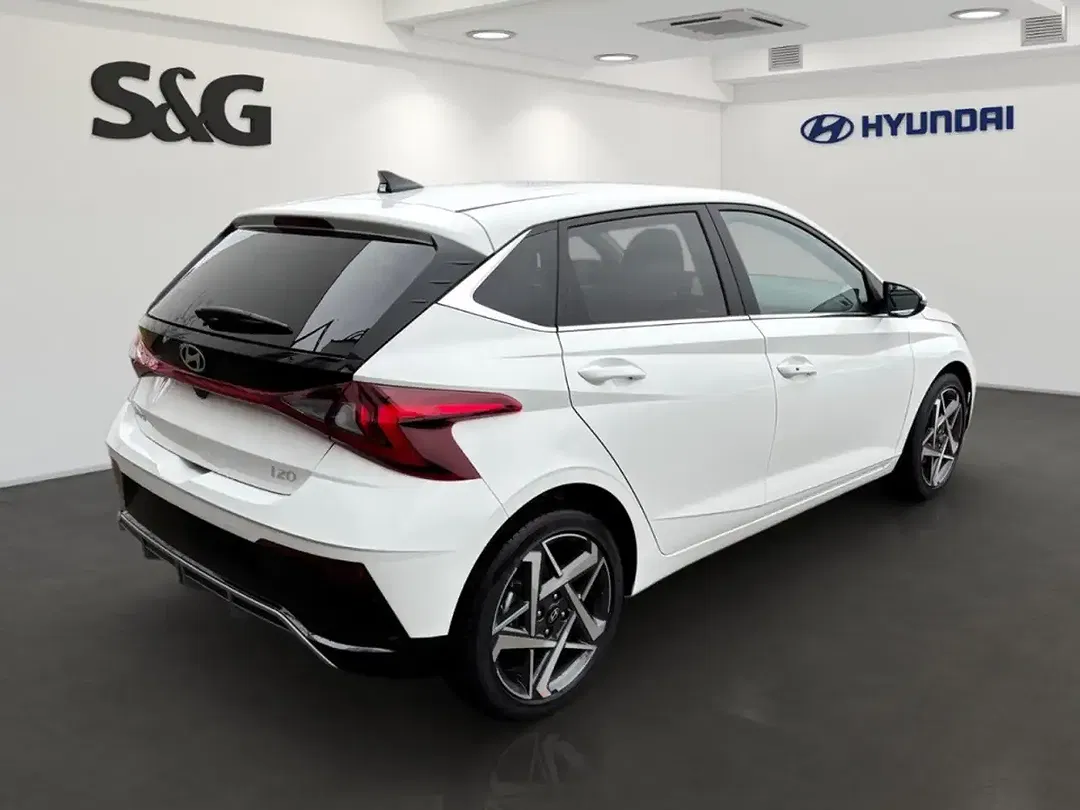 Hyundai i20 - Thumbnail 3