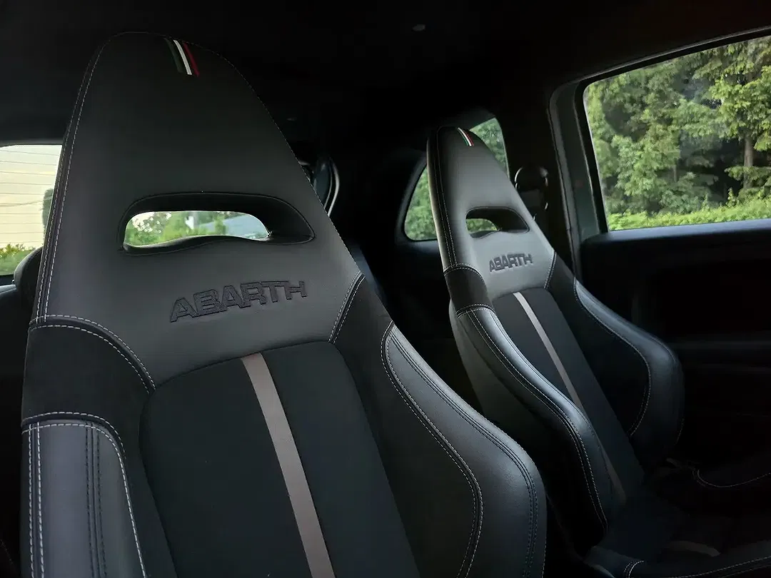 Abarth 695 - Thumbnail 11