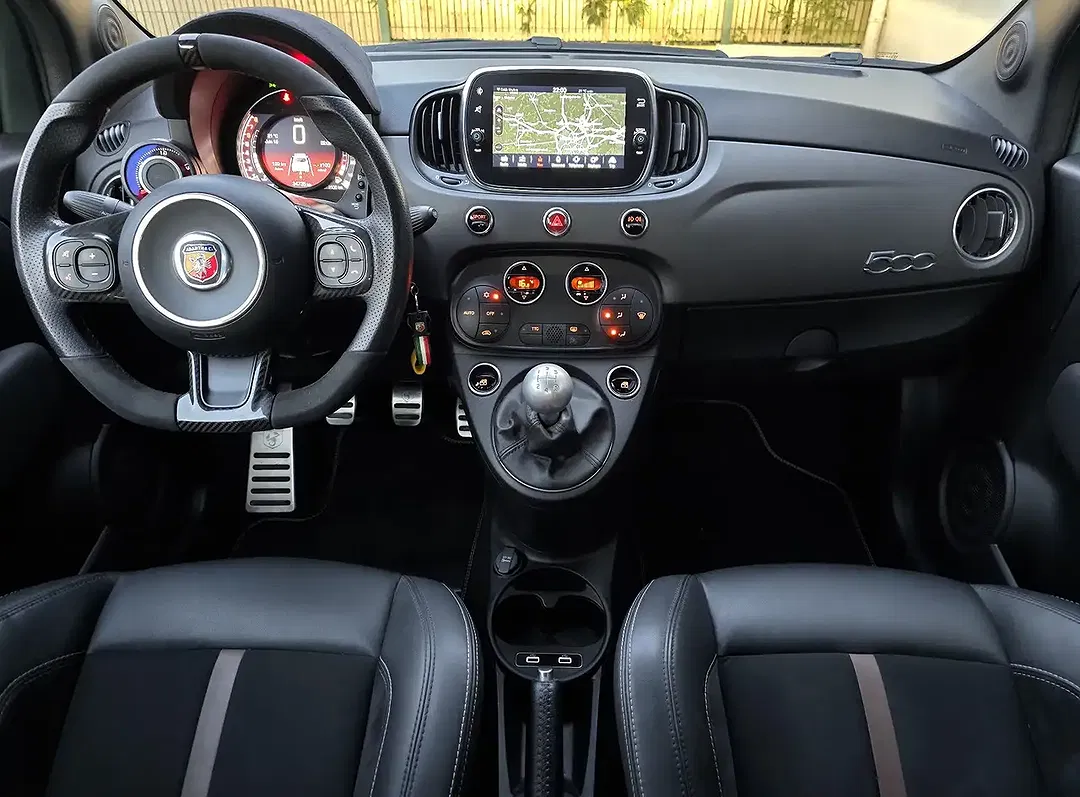 Abarth 695 - Thumbnail 13