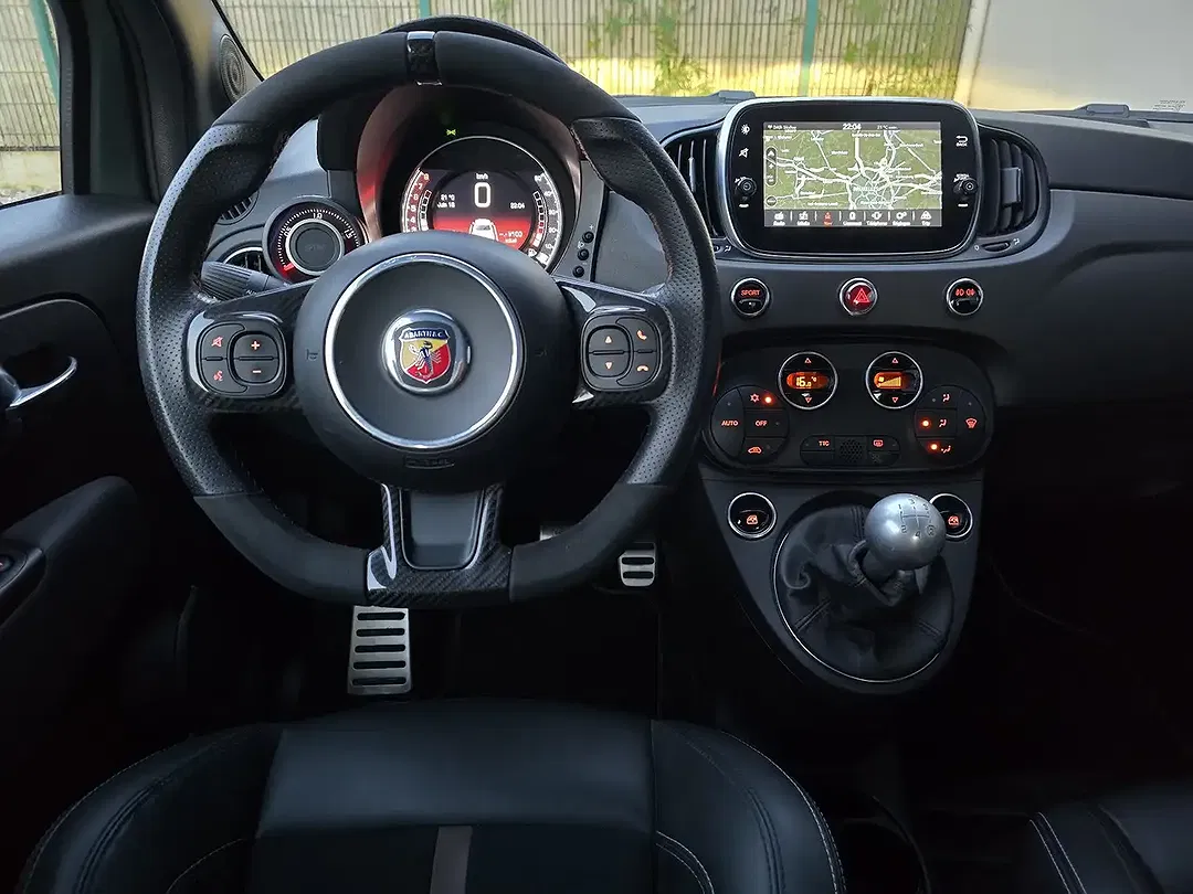 Abarth 695 - Thumbnail 15