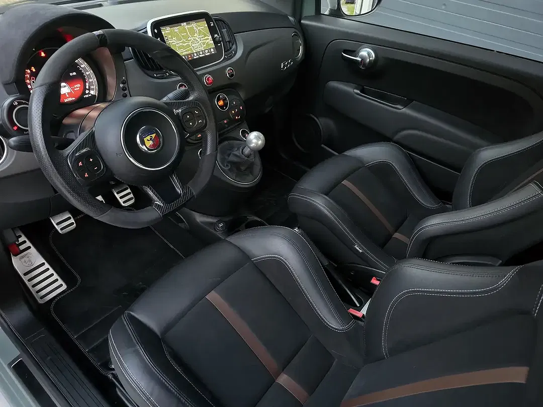 Abarth 695 - Thumbnail 8