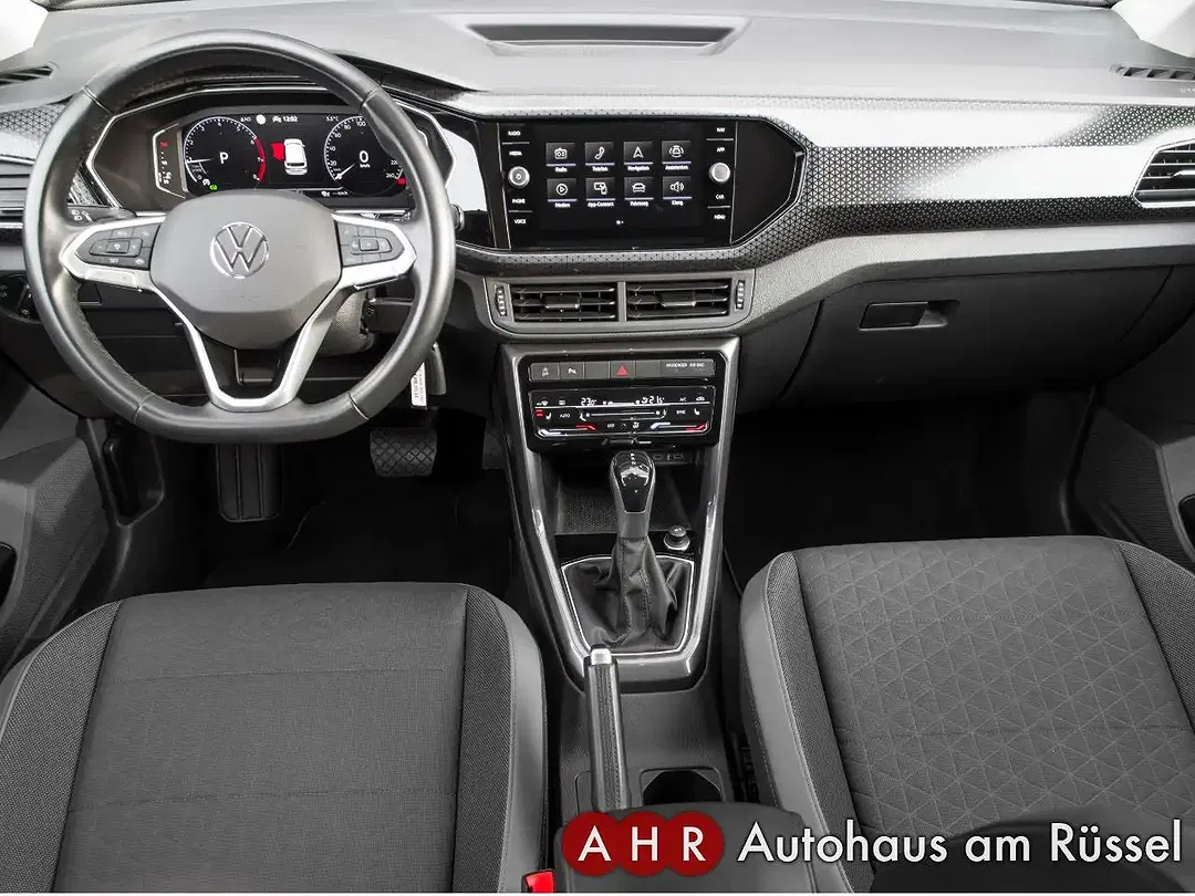 Volkswagen T-Cross - Thumbnail 9