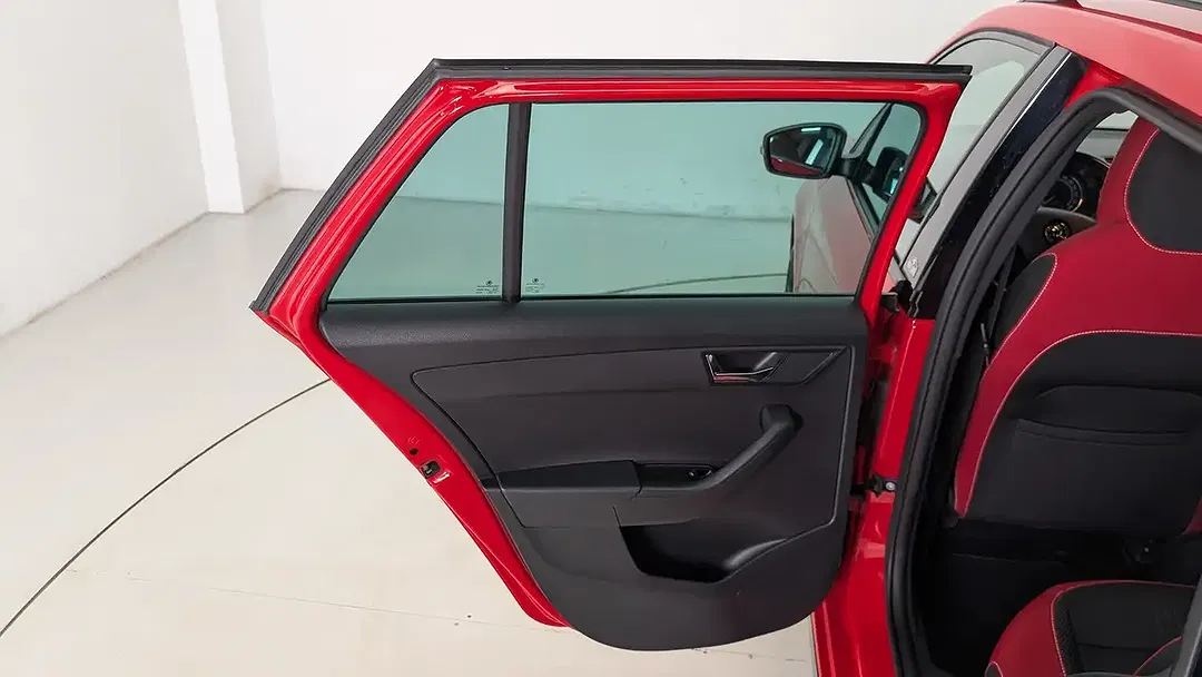 Skoda Fabia - Thumbnail 10