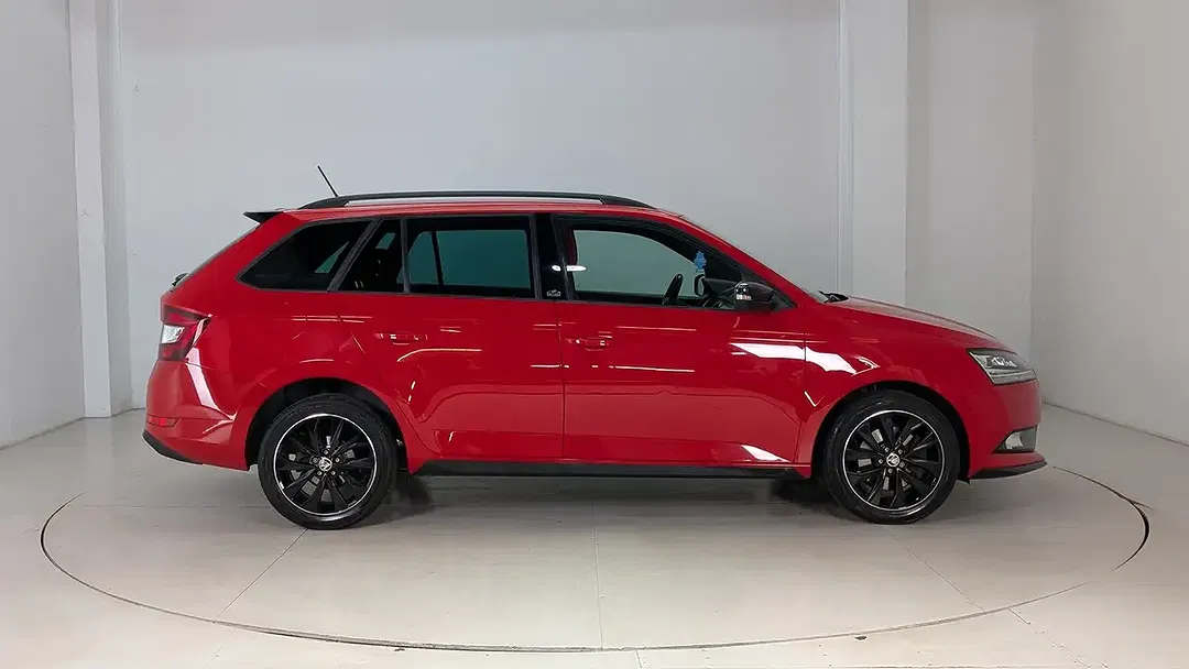 Skoda Fabia - Thumbnail 8
