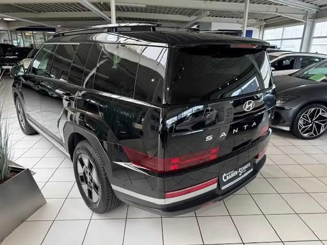 Hyundai SANTA FE - Thumbnail 6
