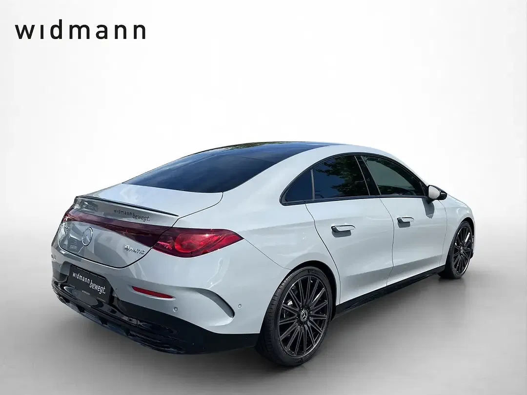 Mercedes-Benz CLA 220 - Thumbnail 3