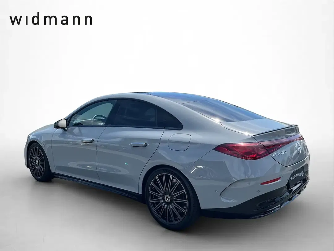 Mercedes-Benz CLA 220 - Thumbnail 8