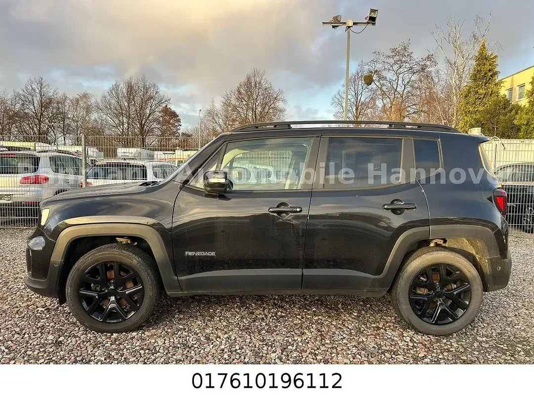 Jeep Renegade - Thumbnail 3
