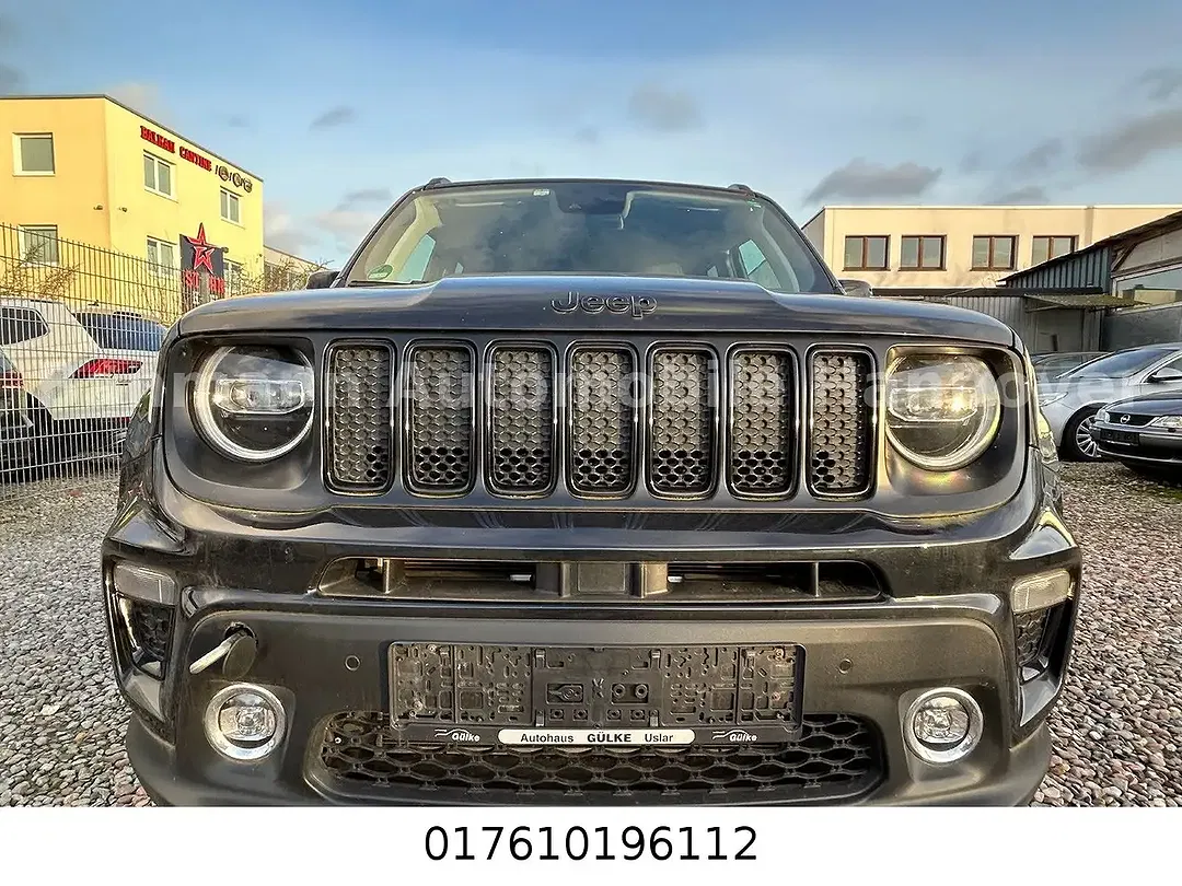 Jeep Renegade - Thumbnail 8