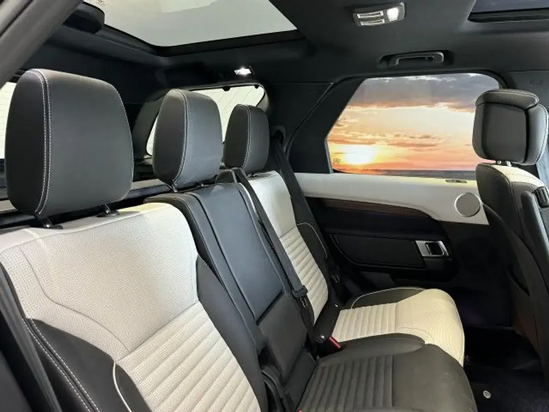 Land Rover Discovery - Thumbnail 5