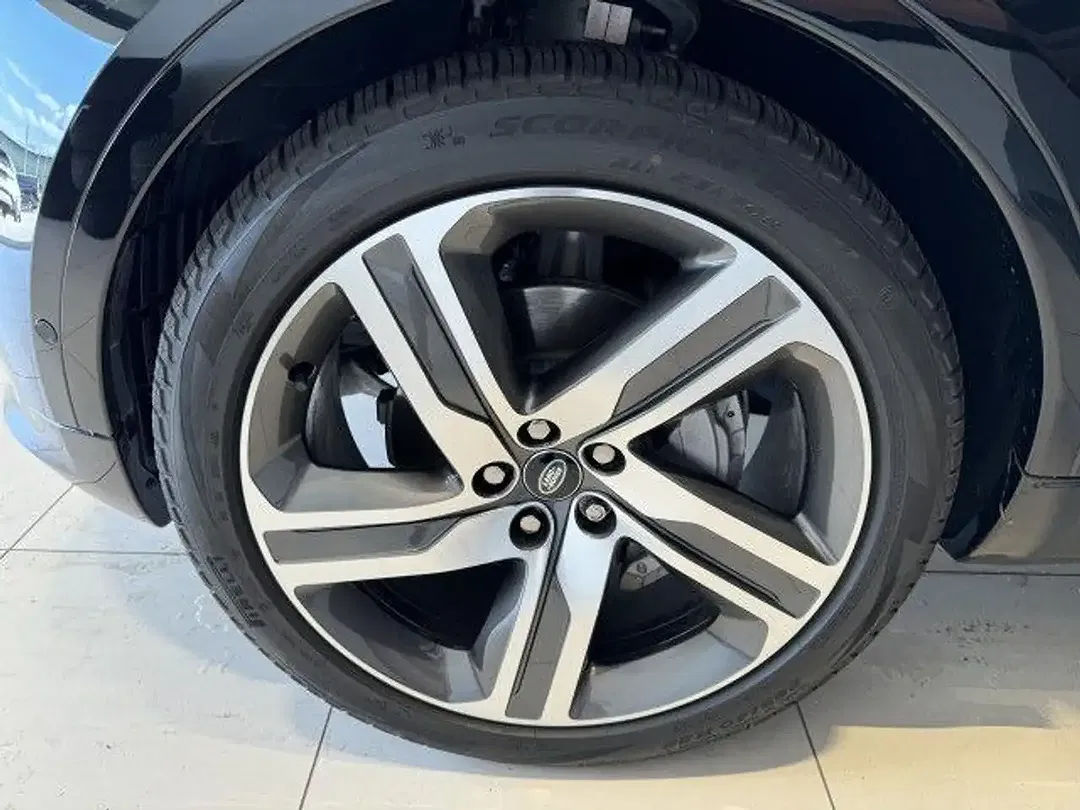 Land Rover Discovery - Thumbnail 8