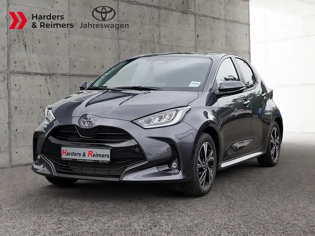 Toyota Yaris - Thumbnail 1