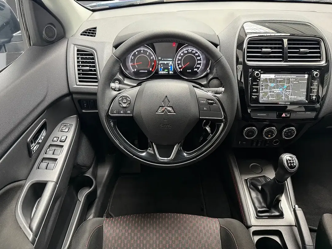 Mitsubishi ASX - Thumbnail 6