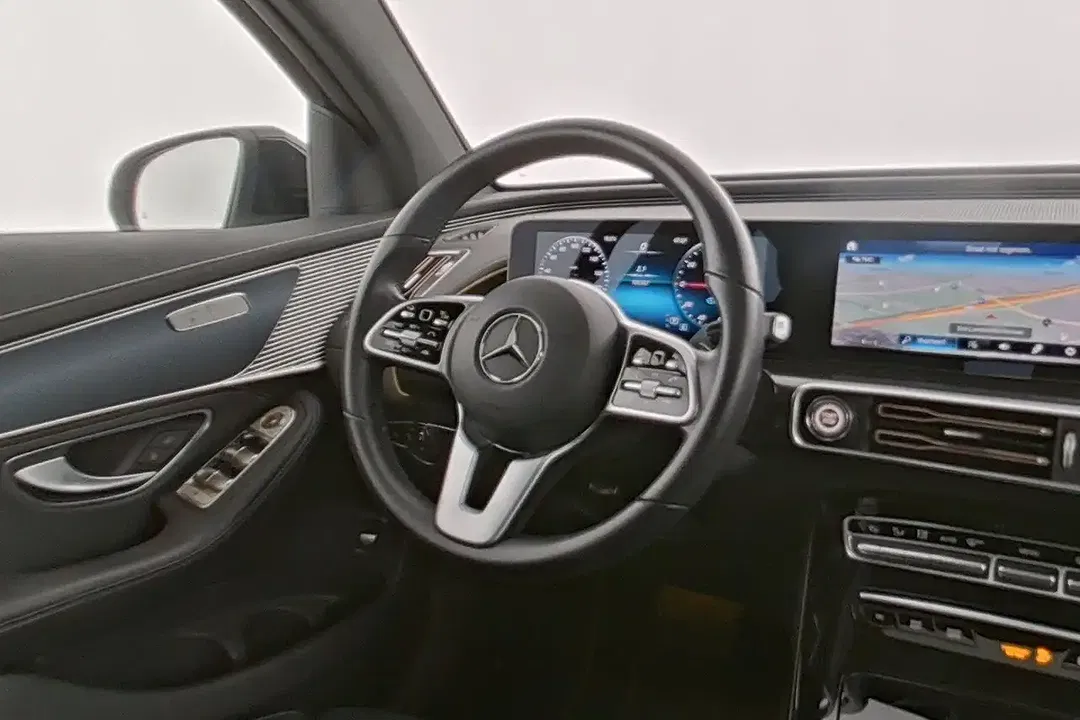 Mercedes-Benz EQC 400 - Thumbnail 13