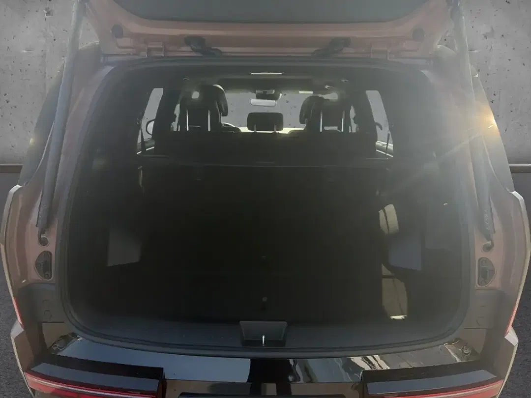 Hyundai SANTA FE - Thumbnail 10