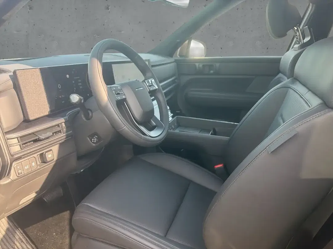Hyundai SANTA FE - Thumbnail 7