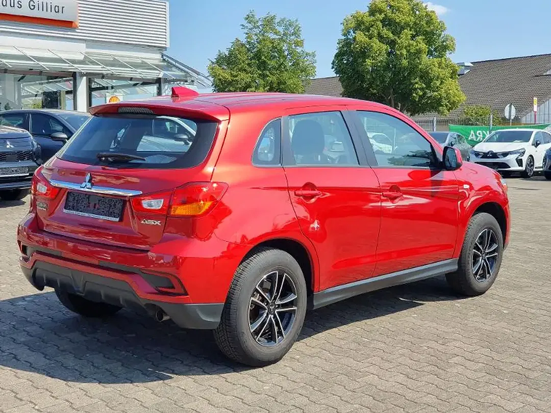Mitsubishi ASX - Thumbnail 2