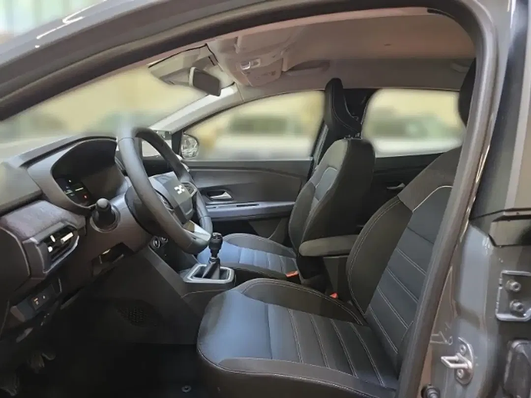 Dacia Sandero - Thumbnail 6