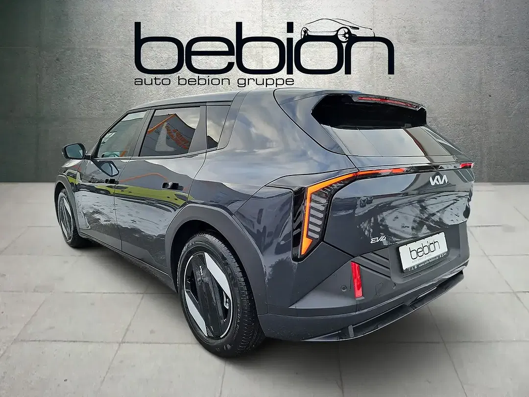 Kia EV4 - Thumbnail 12