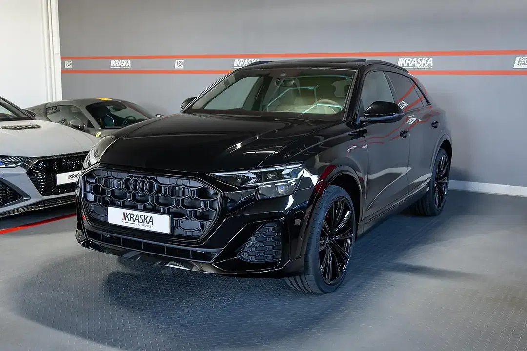 Audi Q8 - Thumbnail 5