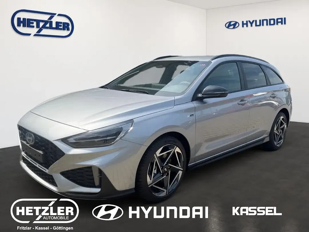 Hyundai i30 - Thumbnail 1