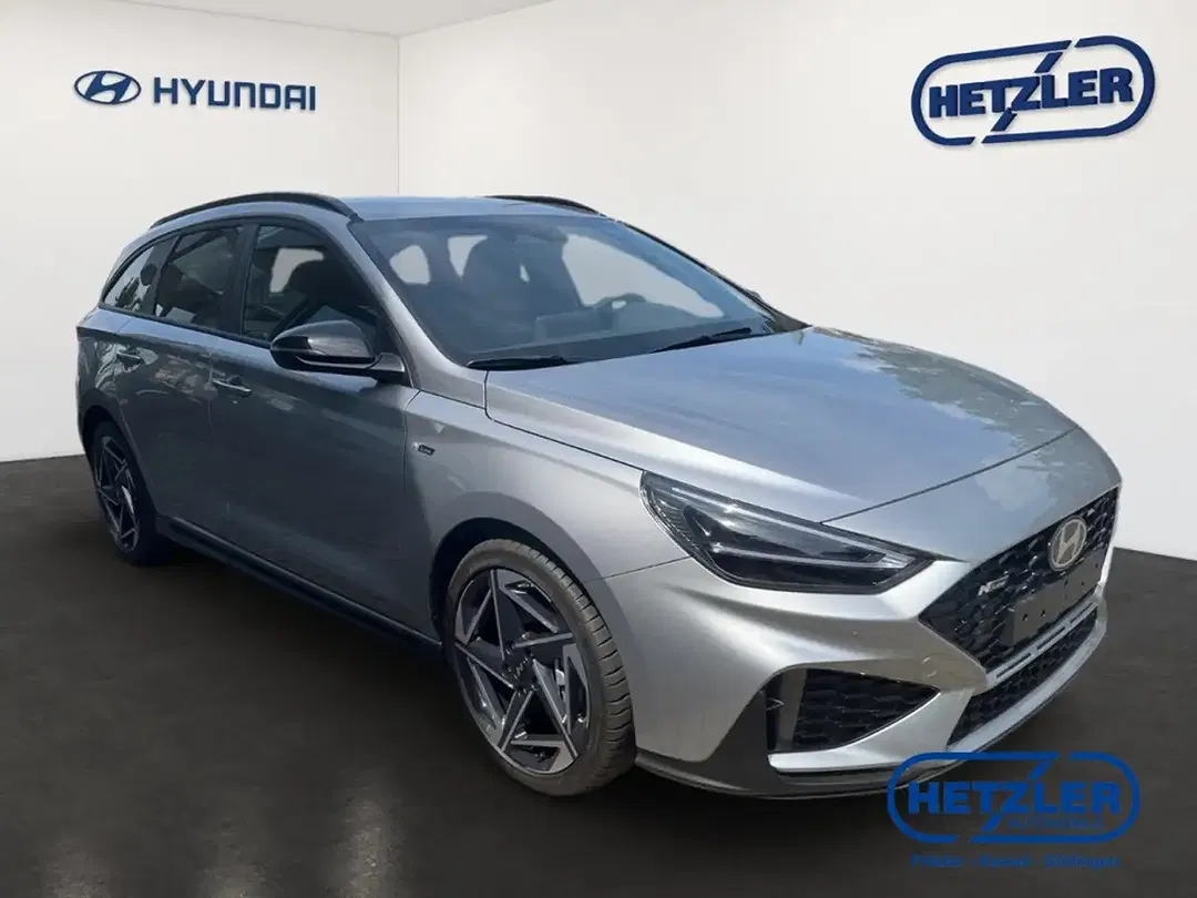 Hyundai i30 - Thumbnail 2