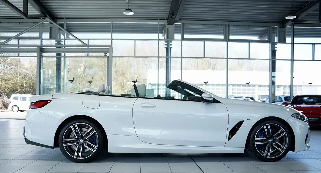 BMW 840 - Thumbnail 3