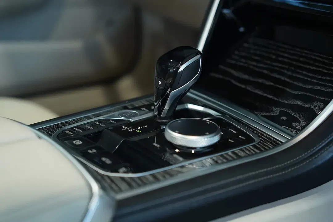BMW 840 - Thumbnail 8