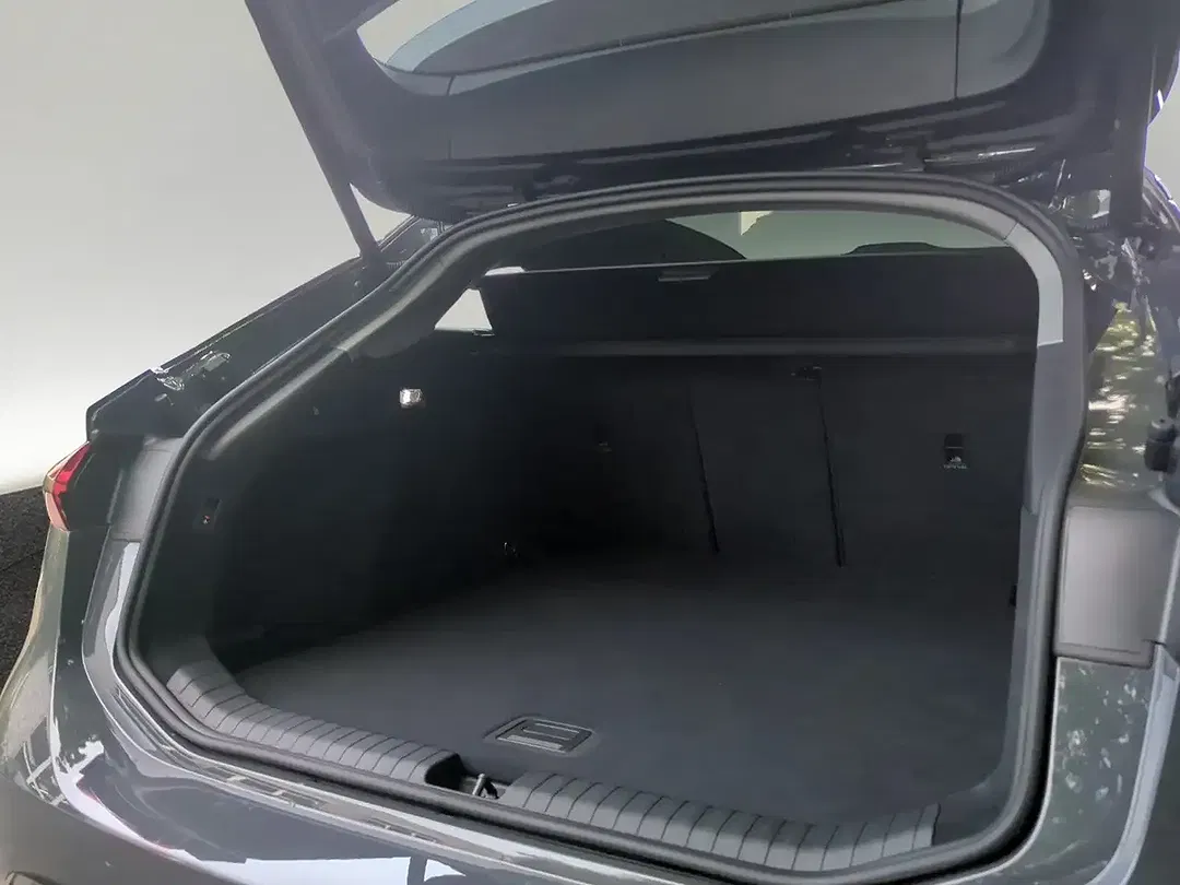 Audi A6 e-tron - Thumbnail 6