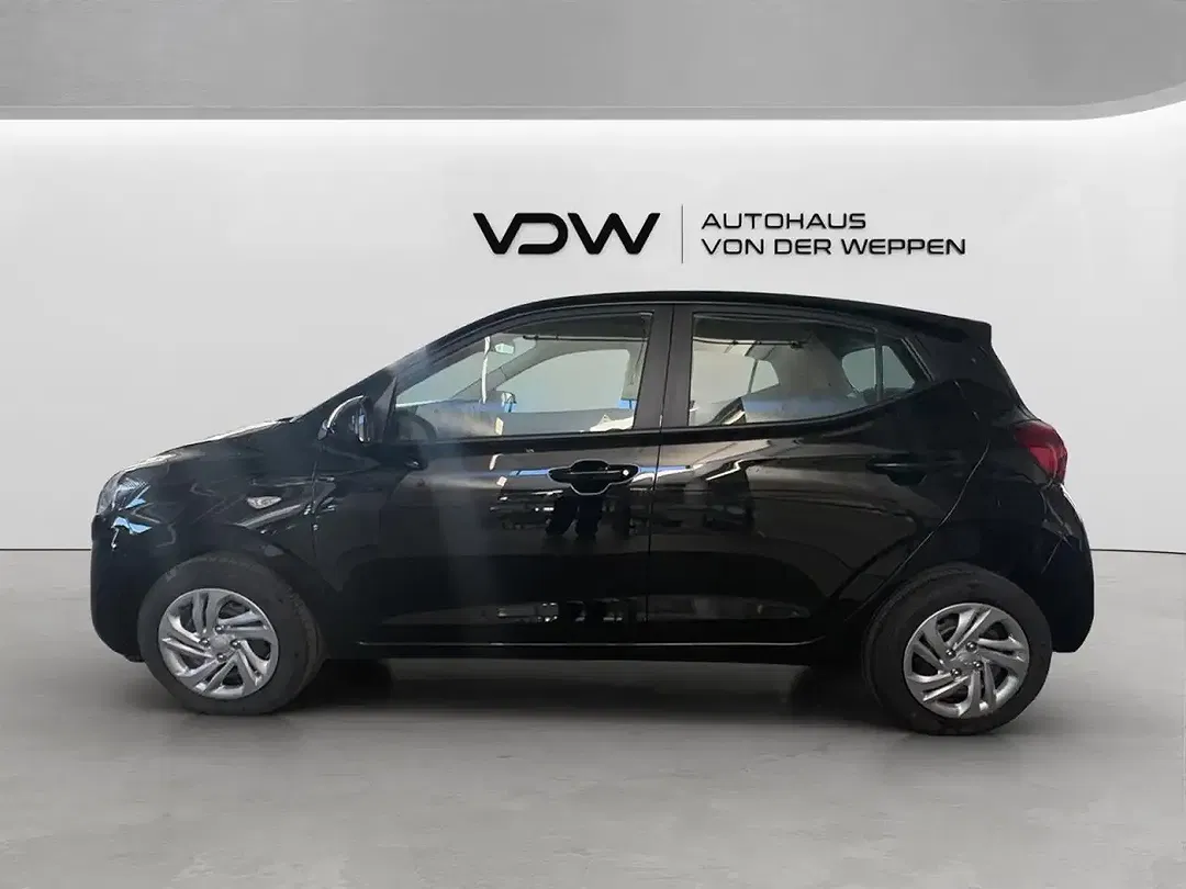 Hyundai i10 - Thumbnail 3