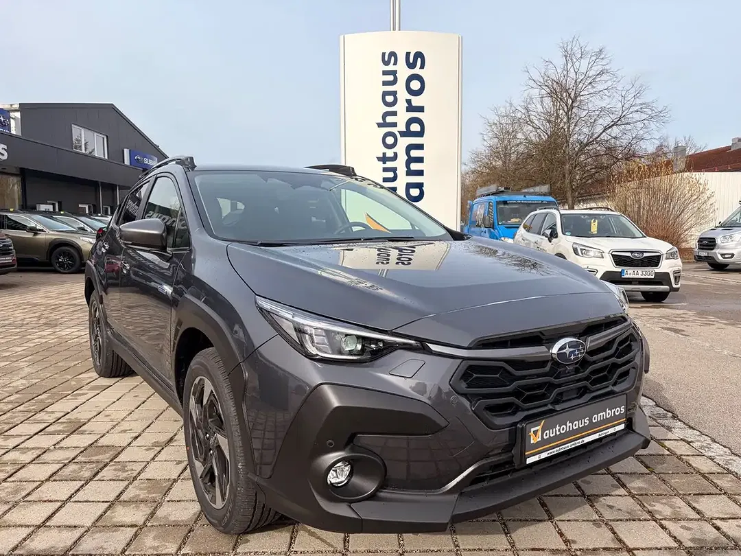 Subaru Crosstrek - Thumbnail 2