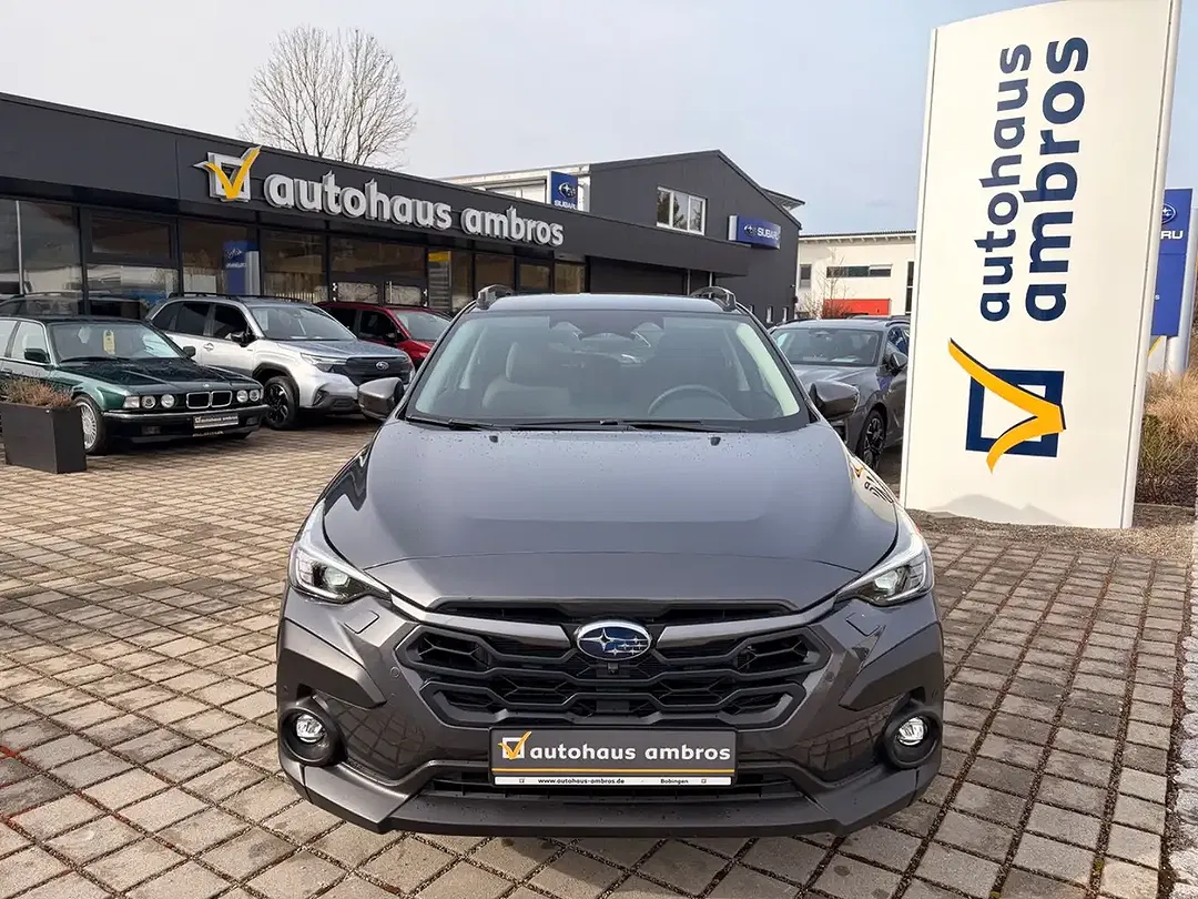 Subaru Crosstrek - Thumbnail 3