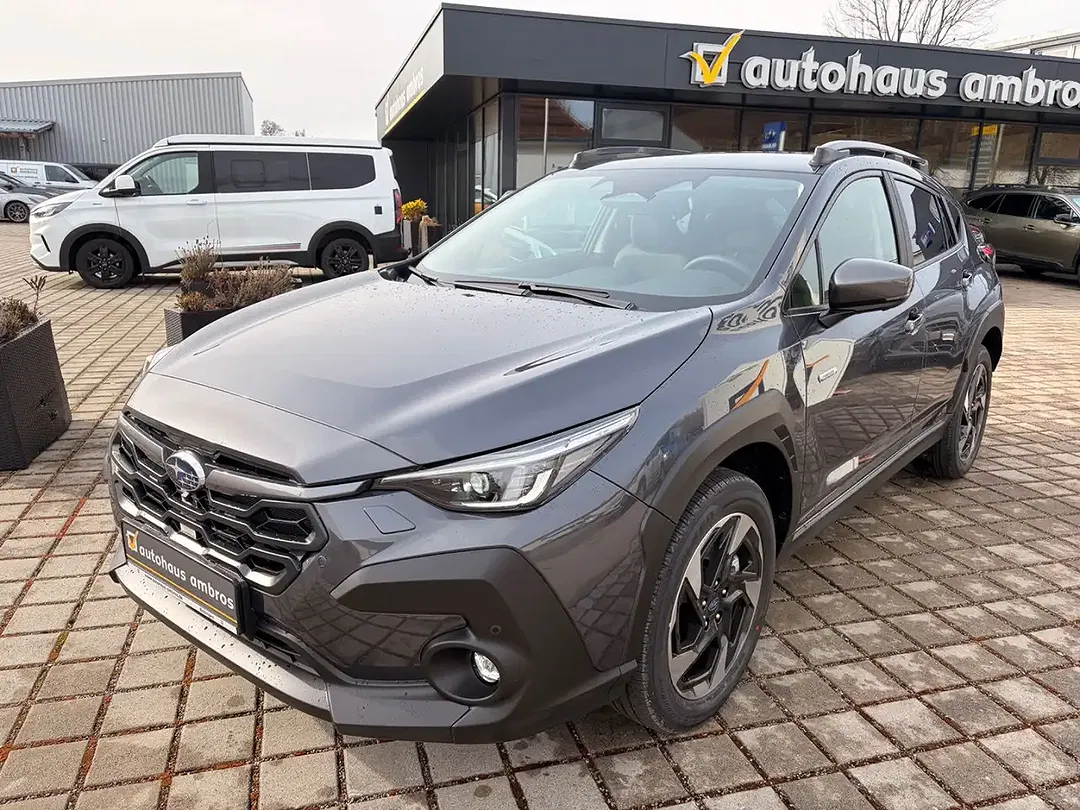 Subaru Crosstrek - Thumbnail 4