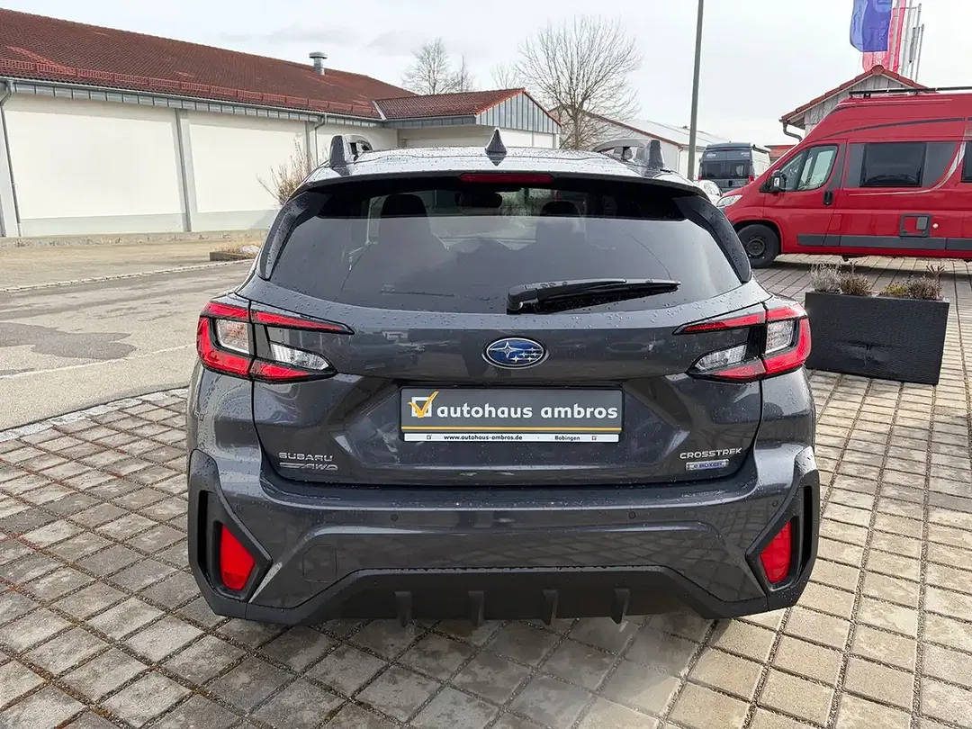Subaru Crosstrek - Thumbnail 7