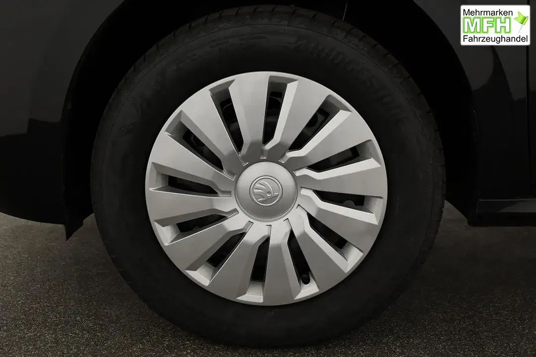 Skoda Kamiq - Thumbnail 14