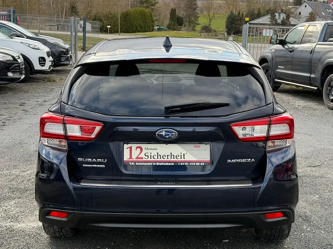 Subaru Impreza - Thumbnail 7