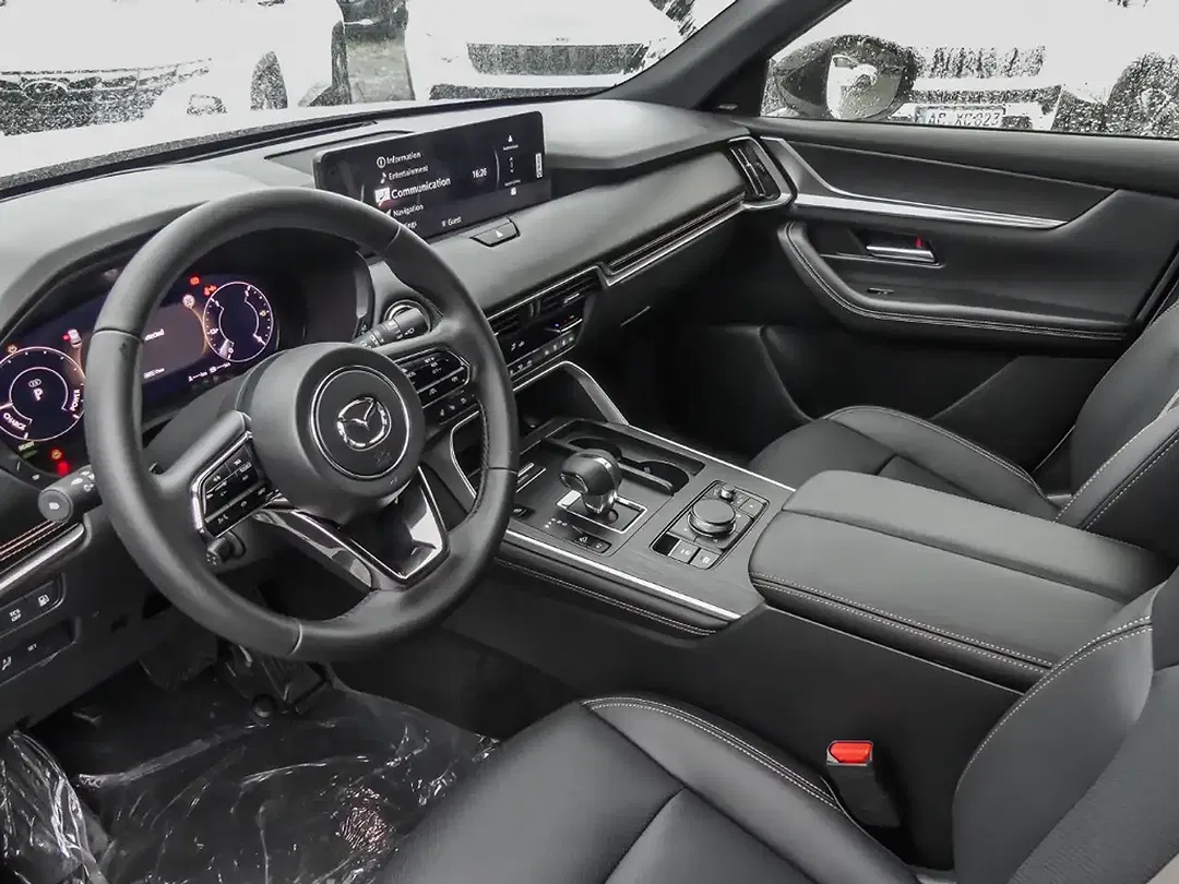 Mazda CX-60 - Thumbnail 4