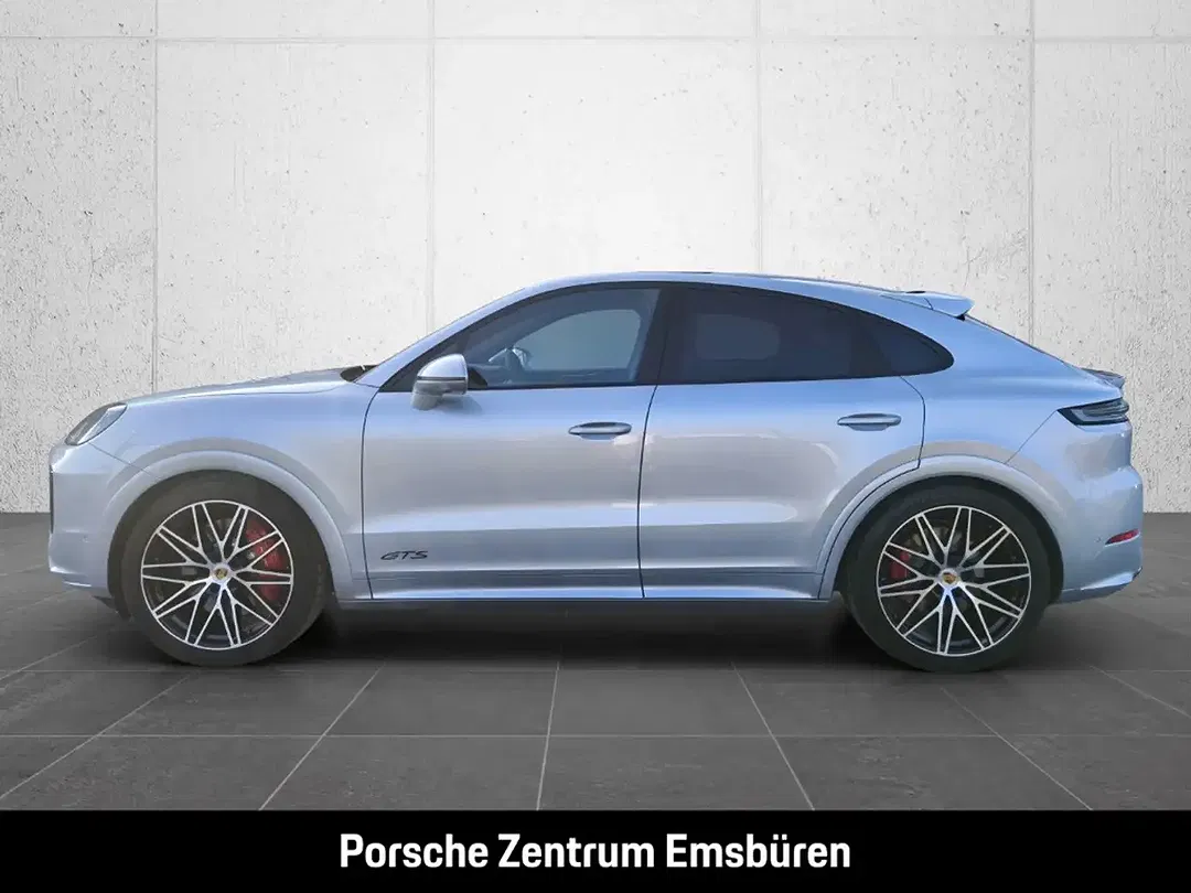 Porsche Cayenne - Thumbnail 2