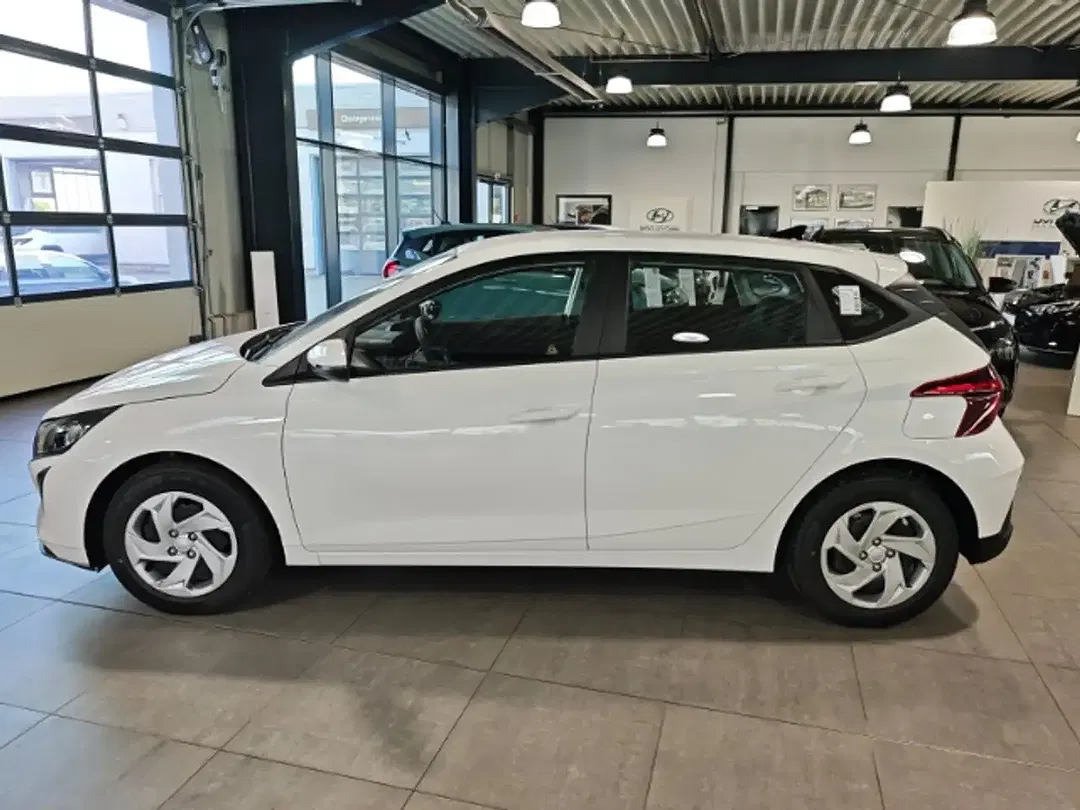 Hyundai i20 - Thumbnail 5