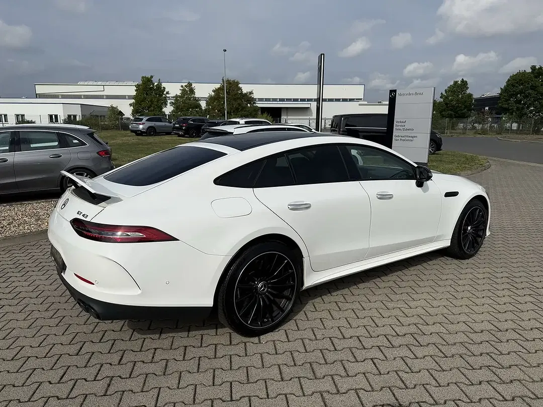 Mercedes-Benz AMG GT - Thumbnail 5